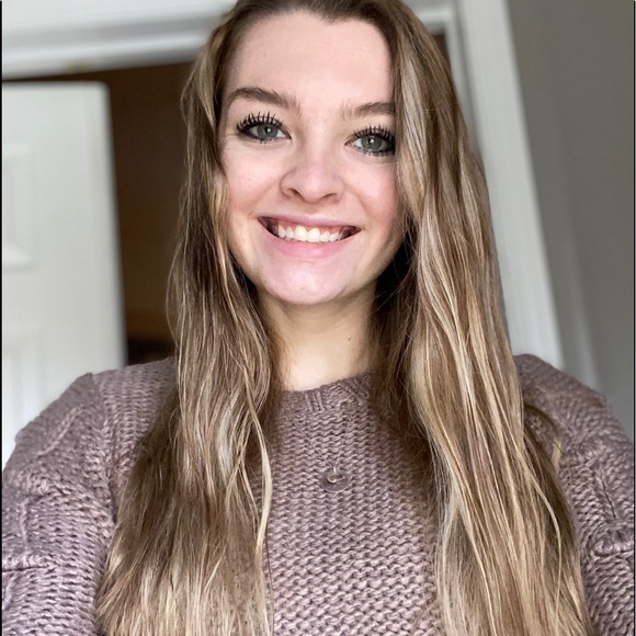 Meet your Posher, Sam - Picture 2 of 3